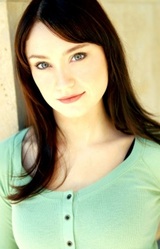 Emily Neves