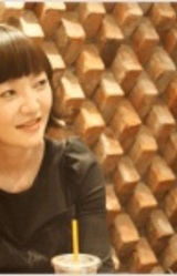 Yong Sin Lee
